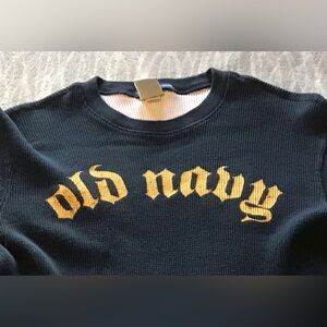✨✨ Old Navy Long Sleeved Shirt ✨✨